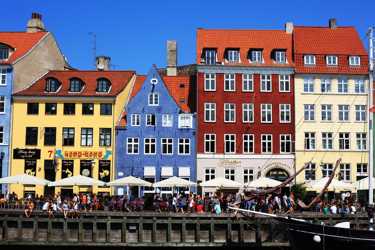 Δανία: φθηνά λεωφορεία, τρένα και αεροπορικά εισιτήρια